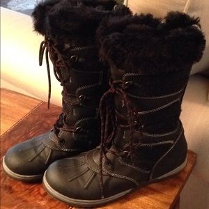 Blondo Sport Boots Size 9